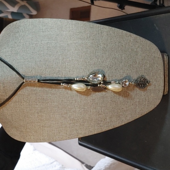 JACQUELINE KENT Leather Cord Stayememt Necklace - Picture 2 of 12